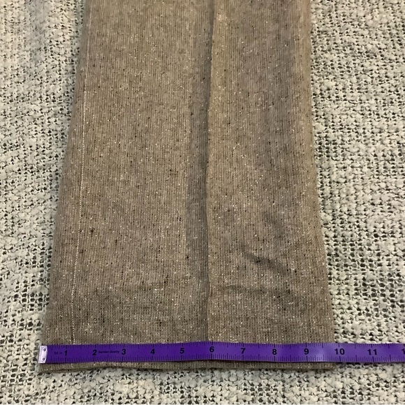 Theory:Size 2 Trouser NWOT
Brown Trouser PantsWide Leg - Picture 9 of 10